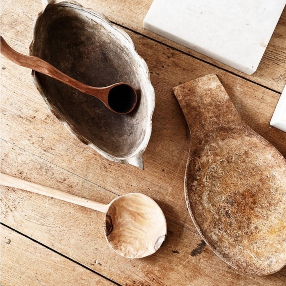 Vintage Stone Dish or Spoon Rest Like New